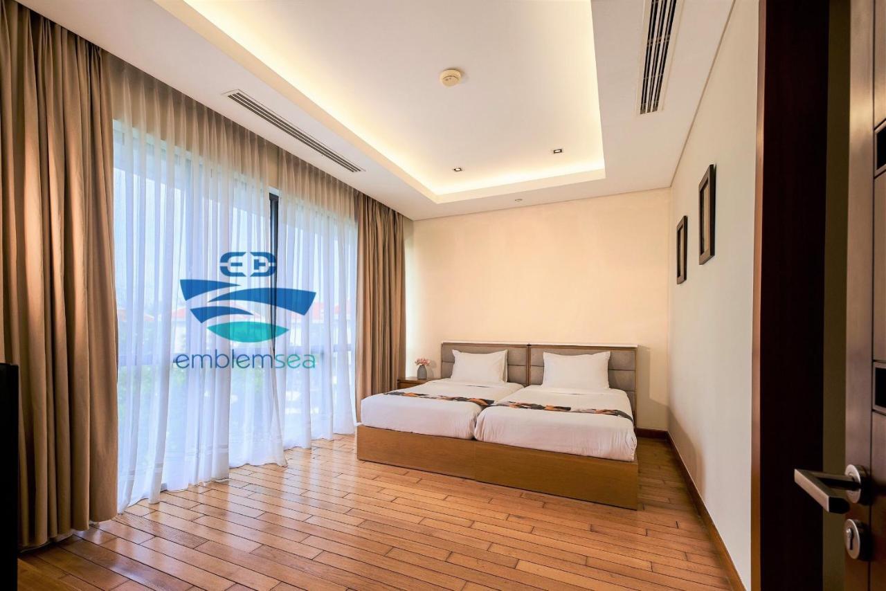 Emblem Sea 4 Bedroom Villas Da Nang Exterior foto