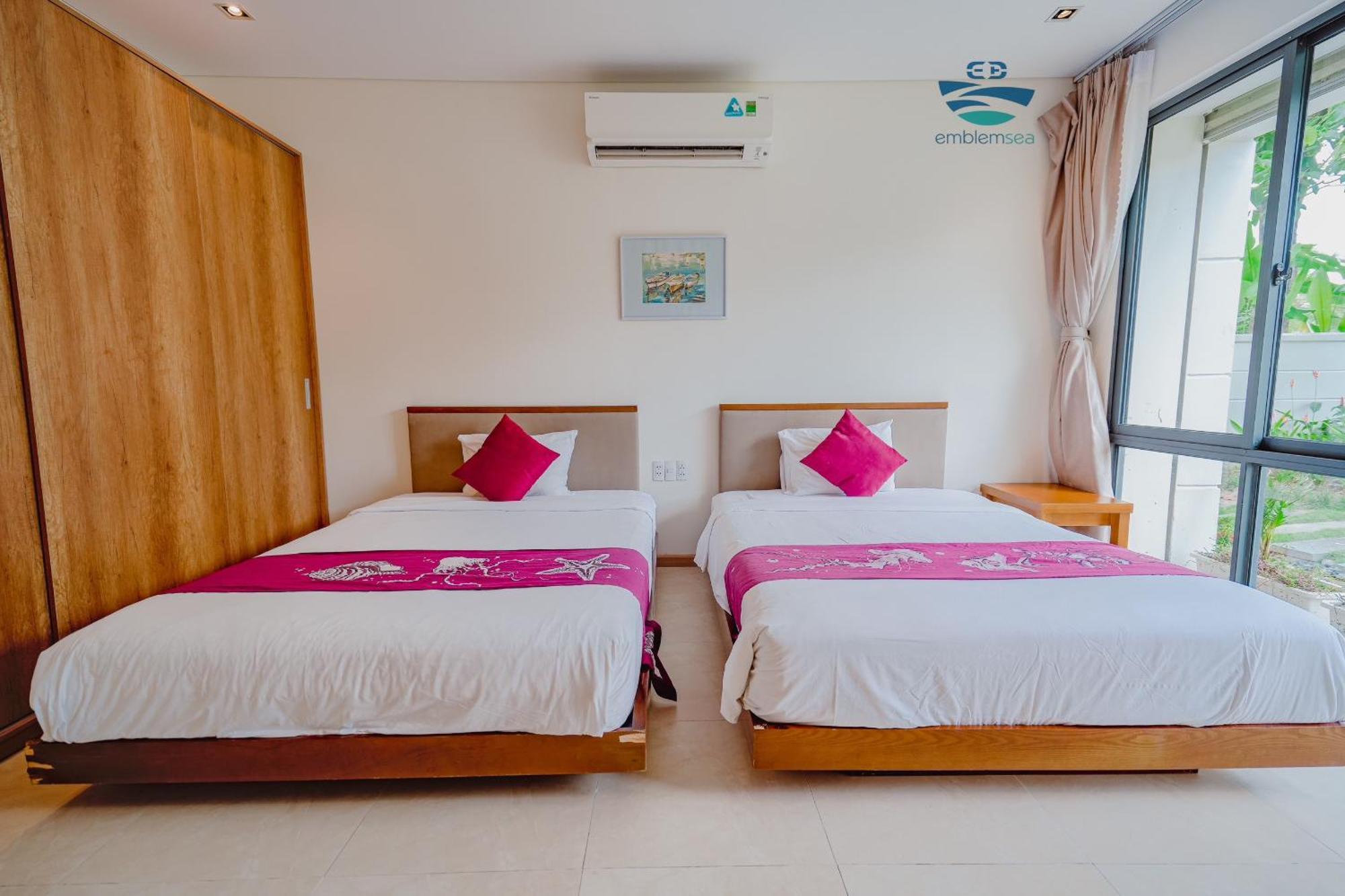 Emblem Sea 4 Bedroom Villas Da Nang Exterior foto